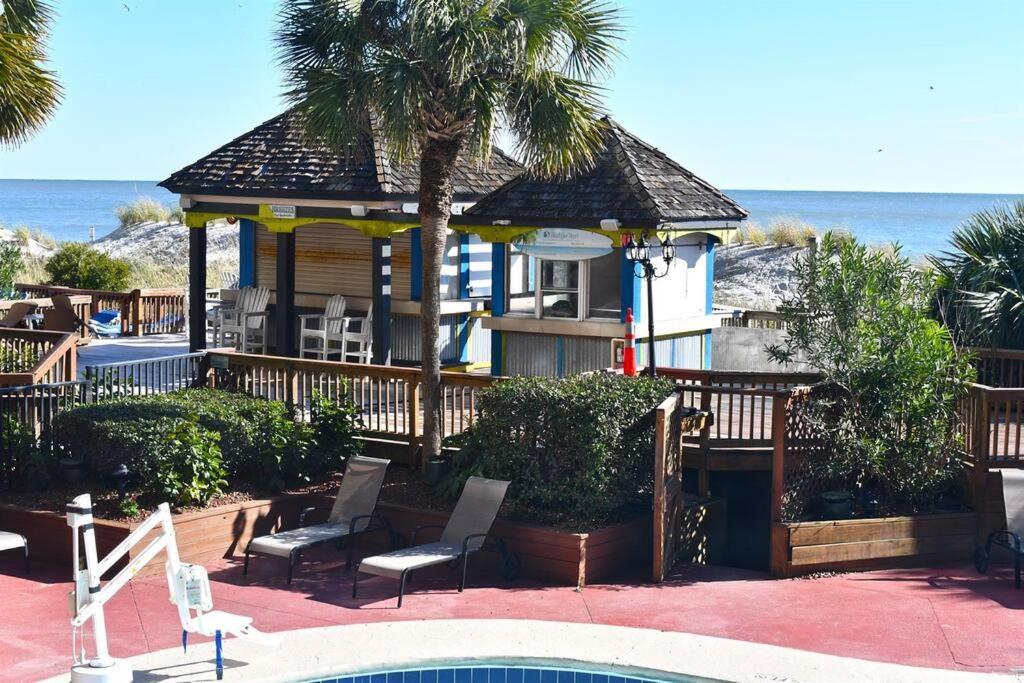 New Remodeled Direct Oceanfront Views Beach Cove Myrtle Beach Exterior photo